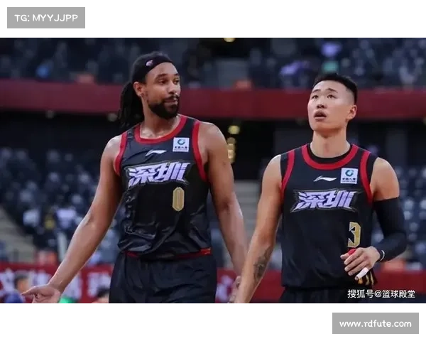 前主帅对萨林杰关怀备至 但假期结束后他仍未归队 前主帅对萨林杰关怀备至 但假期结束后他仍未归队